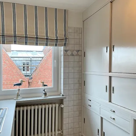 Bohn 'silbermoewe', Mittelstrasse شقة *