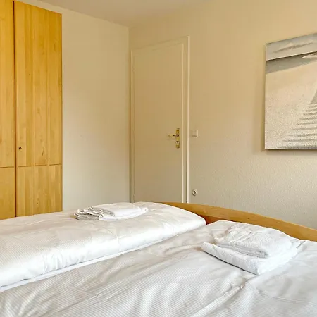 Bohn 'silbermoewe', Mittelstrasse Wyk auf Föhr
