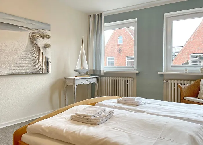 Bohn 'silbermoewe', Mittelstrasse * Вик-ауф-Фёр